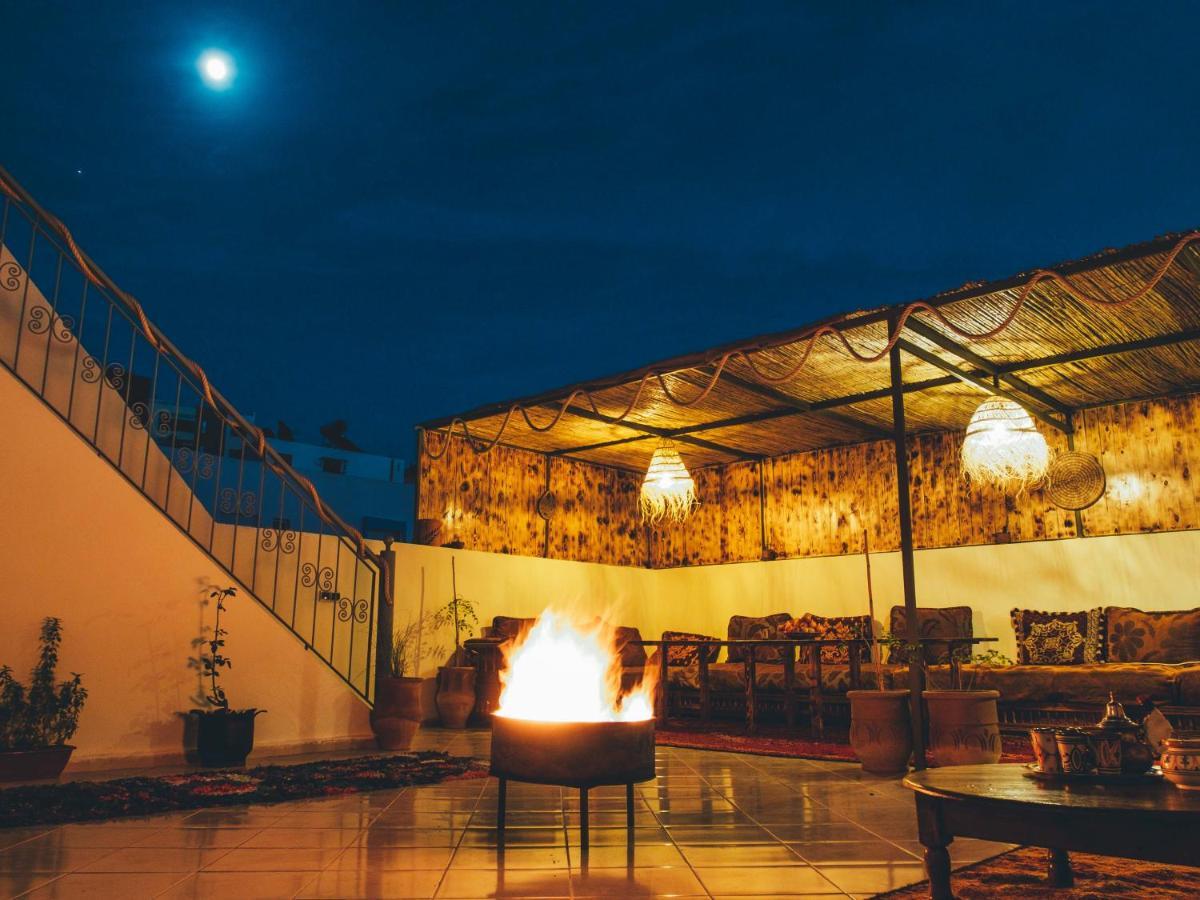 Chill Surfer Hostel Tamraght Exterior foto