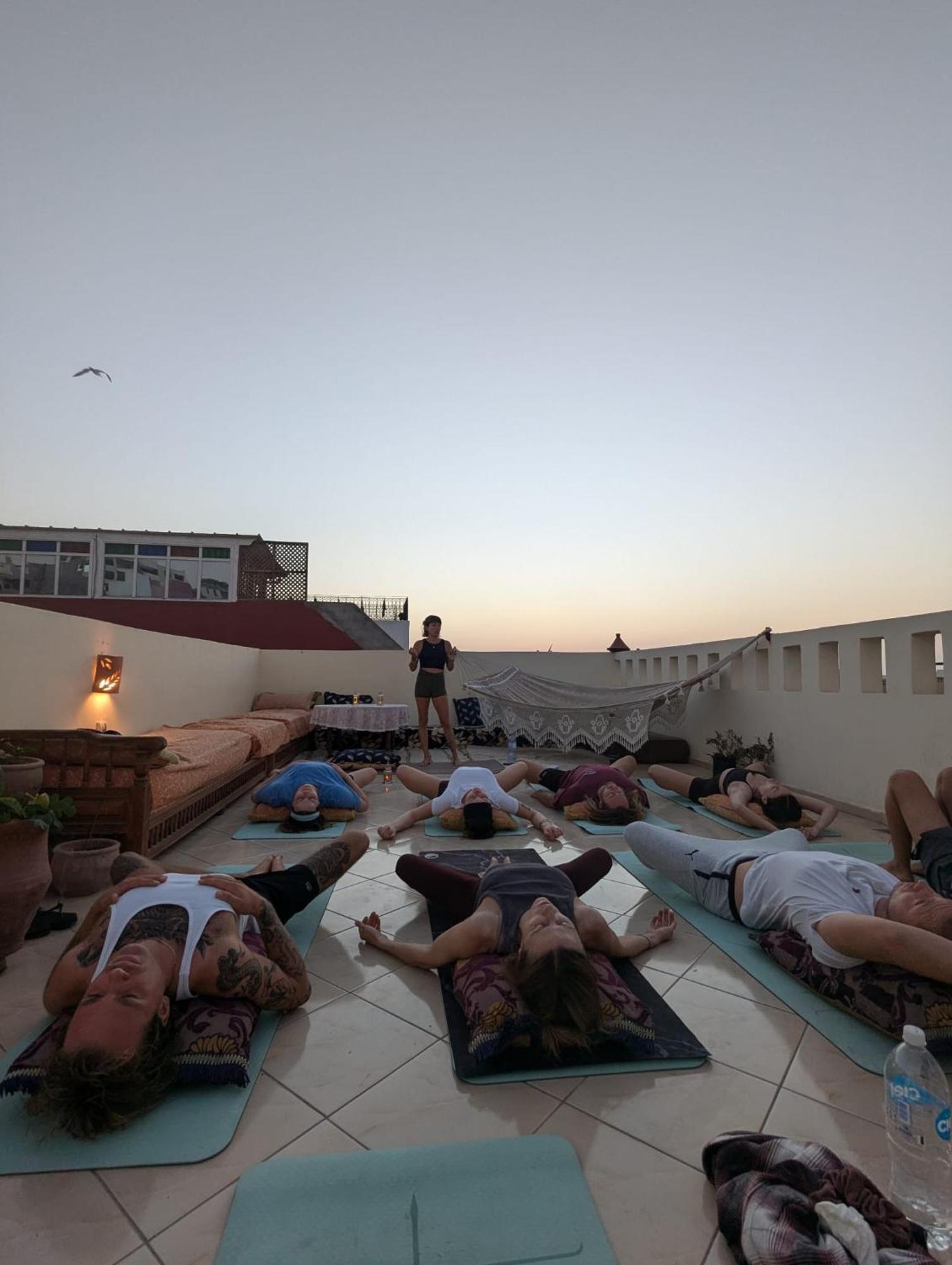 Chill Surfer Hostel Tamraght Exterior foto